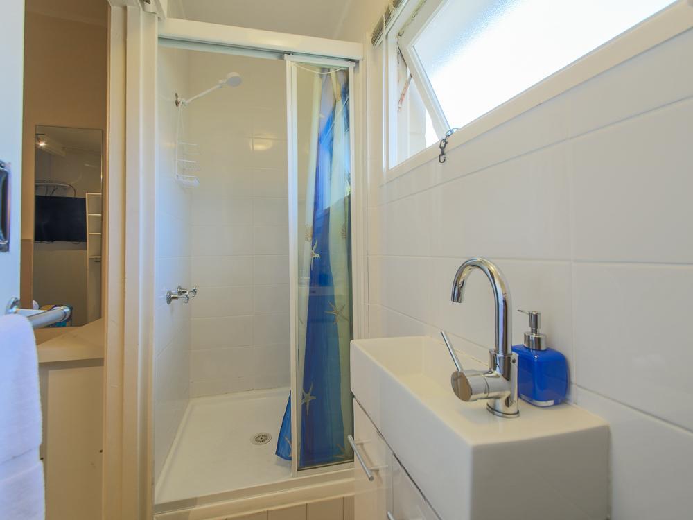 Marlin Motel Biggera Waters Екстер'єр фото