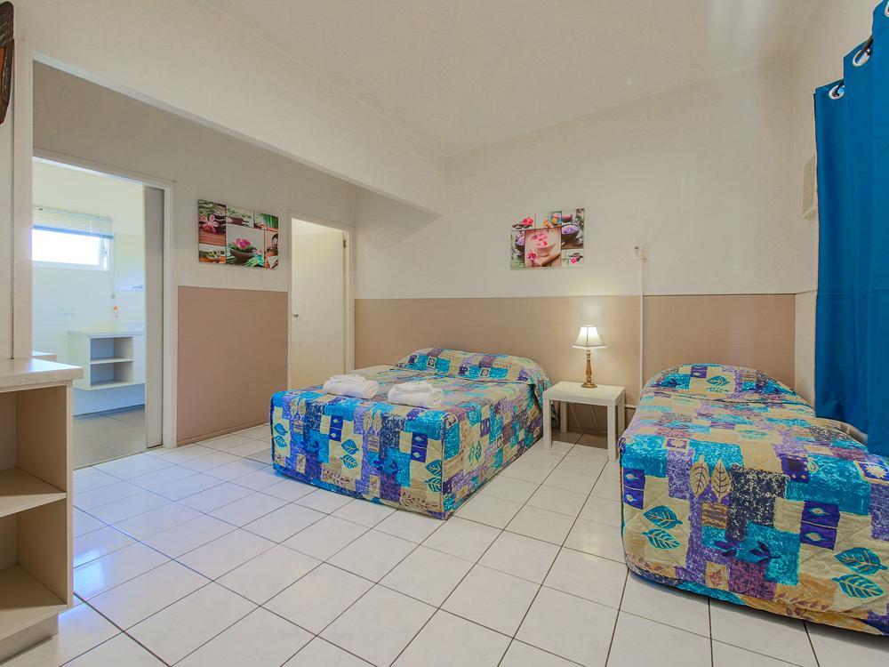 Marlin Motel Biggera Waters Екстер'єр фото